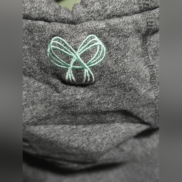 # 390 Womens TNA Hoodie - Picture 5 of 10